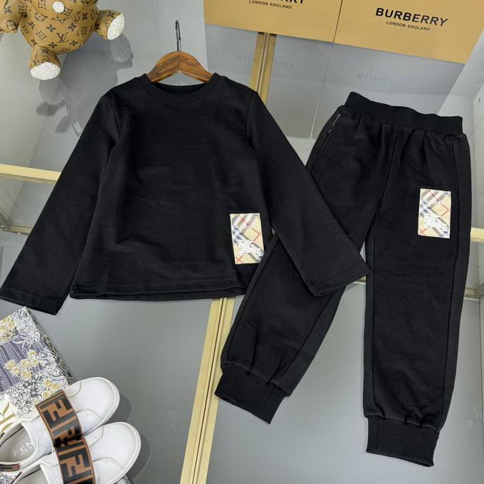 Burberry Tracksuit Kids ID:20260111-32